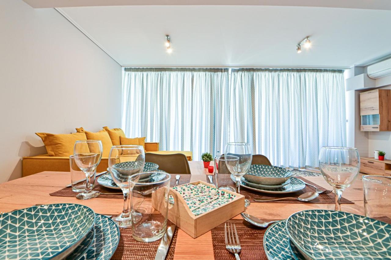Cozy Apartment Located On The Piraeus Port Area Buitenkant foto